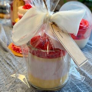 Strawberry Yogurt Parfait Candle 6 oz